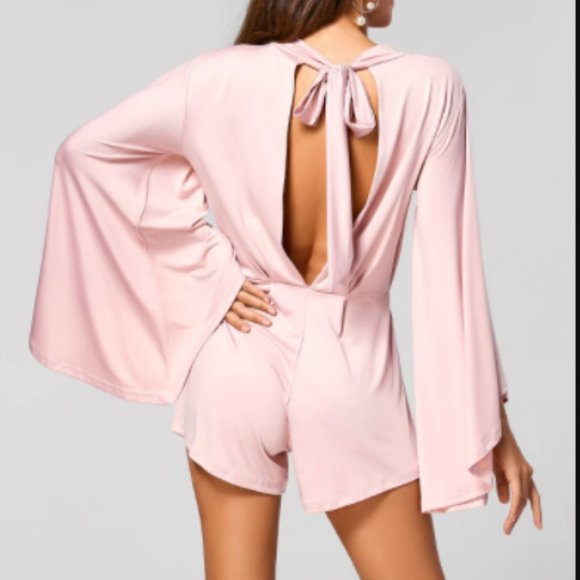 Flair Sleeve Romper - Picture 2 of 5